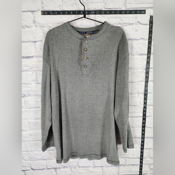 Vintage Arizona Jean Company gray henley for casual and comfy wear Size M - Picture 1 of 4